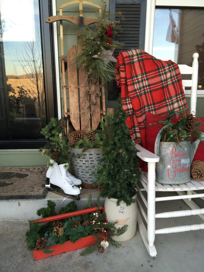 95 Amazing Outdoor  Christmas  Decorations  DigsDigs