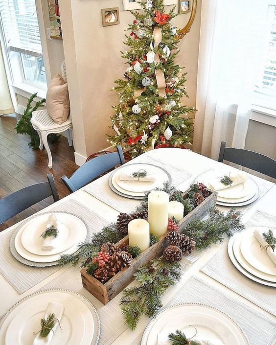38 Inspiring Rustic Christmas Table Settings Digsdigs