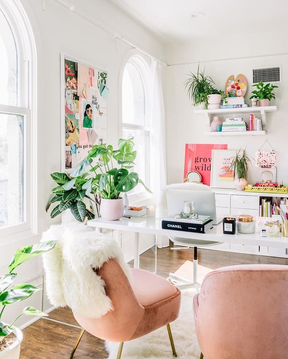 17 Lovely Women's Home Office Ideas