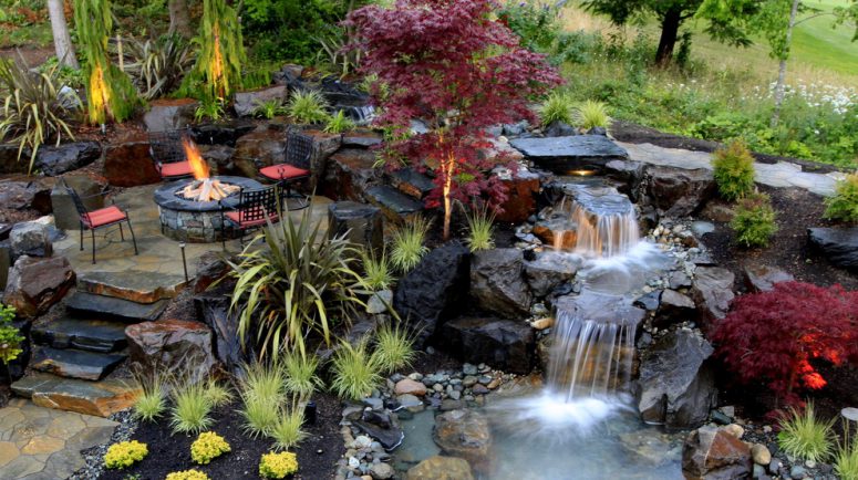 can you imagine something more relaxing than drinking a glass of wine by the fire pit listing to the sound of falling water