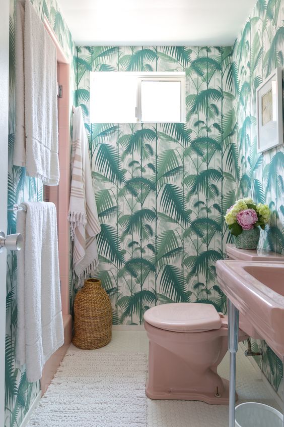 50 Amazing Tropical Bathroom Décor Ideas - DigsDigs