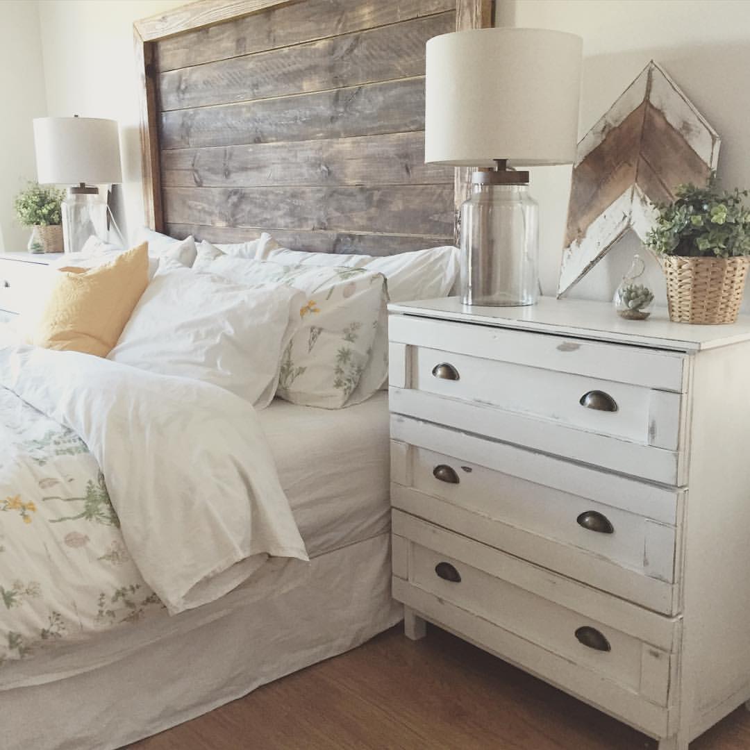 Rustic Style Bedroom