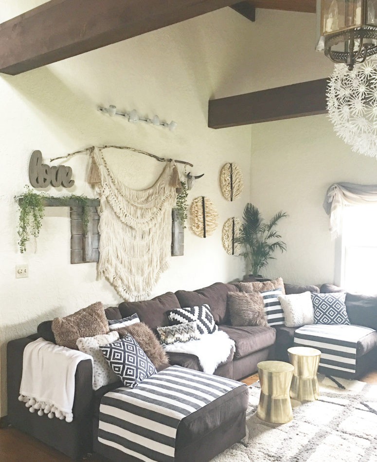 inspiring bohemian living room designs Mixing boho, rustic and glam elements works great for living rooms.