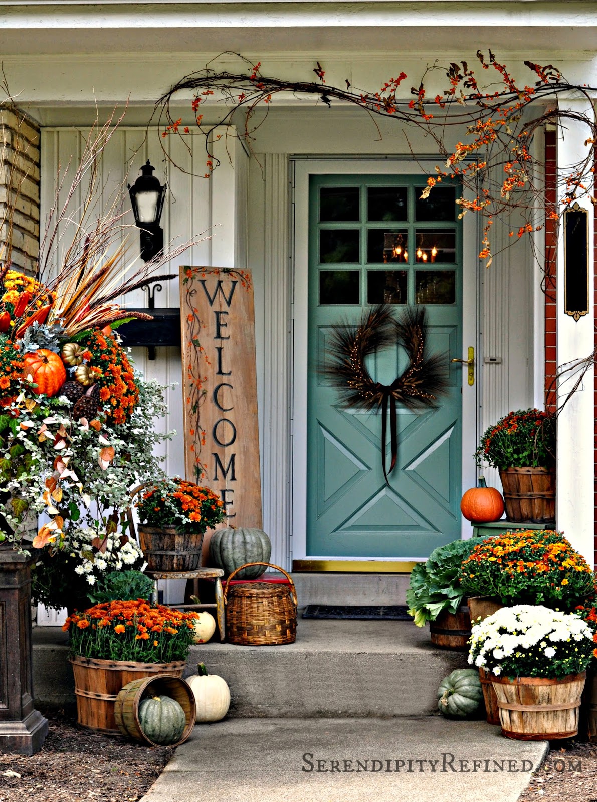 85 Pretty Autumn Porch Décor Ideas