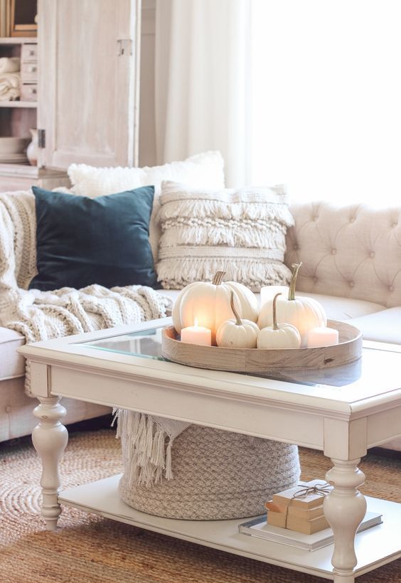 How To Decorate A Modern Coffee Table