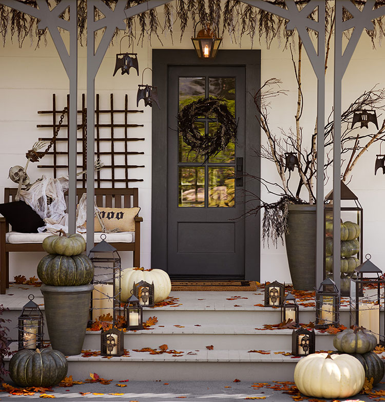 60 Awesome Outdoor Halloween Party Ideas - DigsDigs