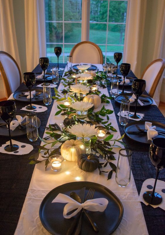 39 Elegant Black And White Thanksgiving Décor Ideas DigsDigs
