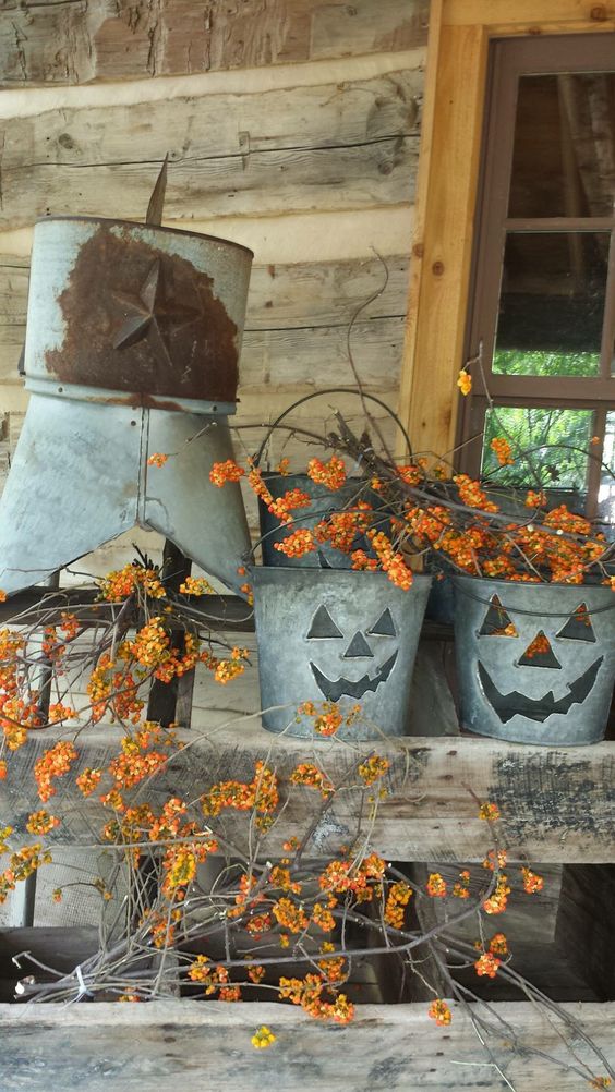 54 Cozy Rustic Halloween Decor Ideas DigsDigs