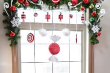 55 awesome christmas window decor ideas