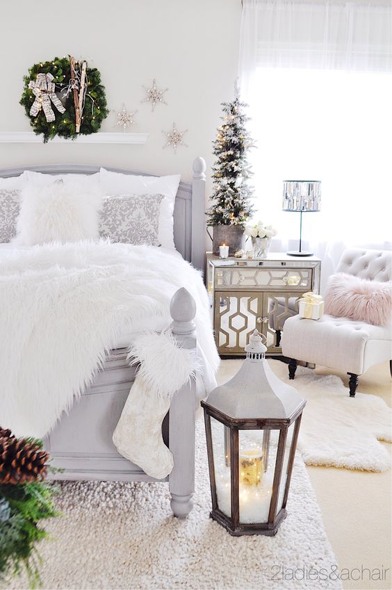 50 Adorable Christmas Bedroom Decor Ideas Digsdigs