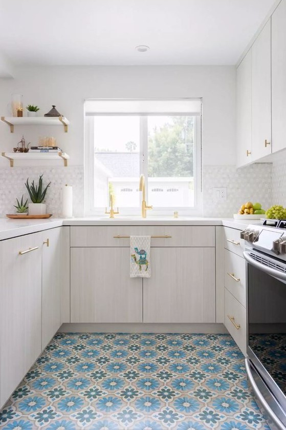 67 Moroccan Tile Ideas For Your Interior - DigsDigs