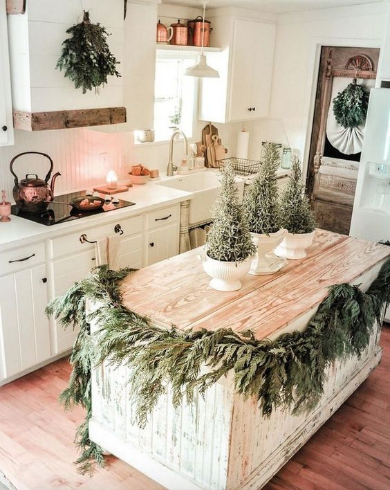 75 Cozy Christmas Kitchen Decor Ideas Digsdigs