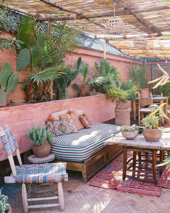 Boho Chic Outdoor Decor