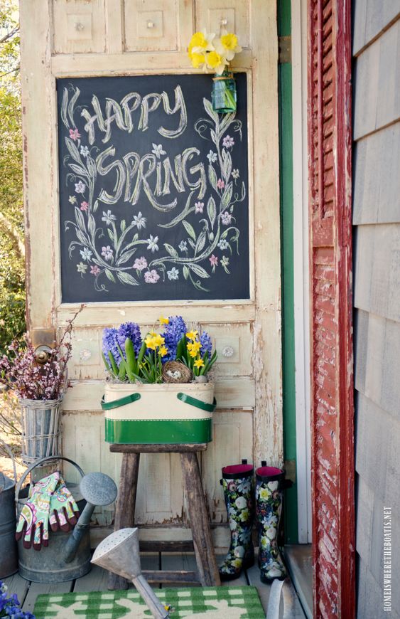a green and neutral box with purple hyacinths and yellow daffodils for a lovely rustic spring decoration