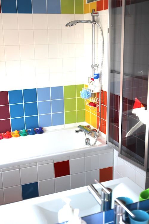 47 Multicolor Tile Bathroom Decor Ideas DigsDigs