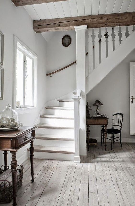 60 Cozy Whitewashed Floors Décor Ideas - DigsDigs