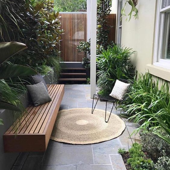 49 Beautiful Townhouse Courtyard Garden Designs DigsDigs 49-beautiful-townhouse-courtyard-garden-designs-digsdigs
