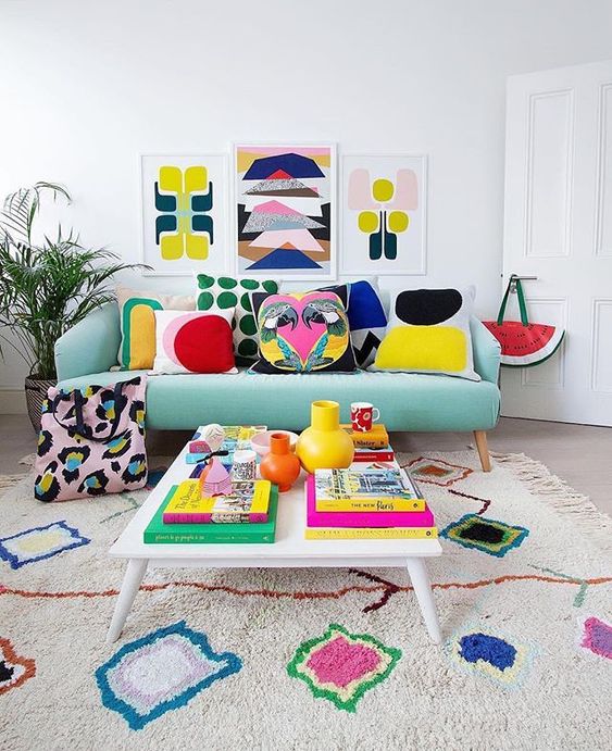 49 Cheerful Summer Living Room Décor Ideas - DigsDigs