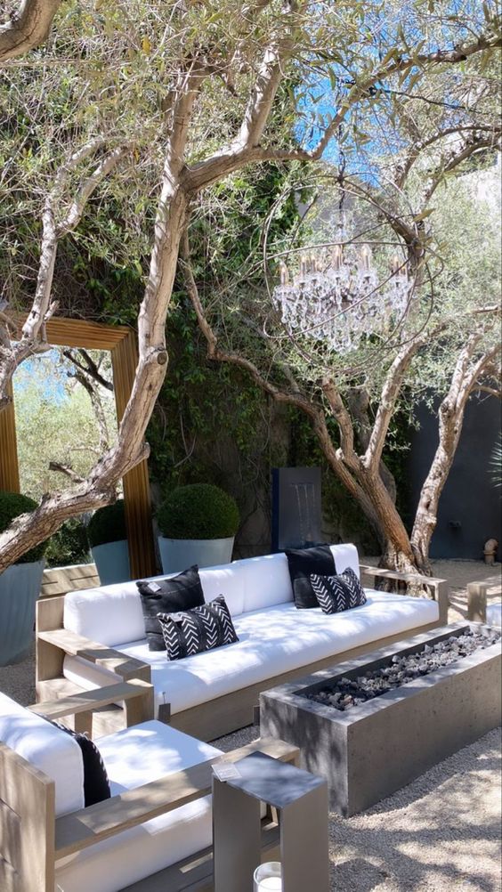 56 Outdoor Concrete Furniture Ideas With Pros And Cons DigsDigs