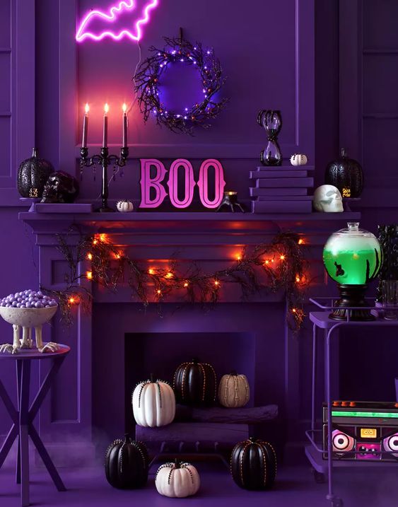 Neon Halloween Decor
 28 Stunning Neon Halloween Décor Ideas DigsDigs