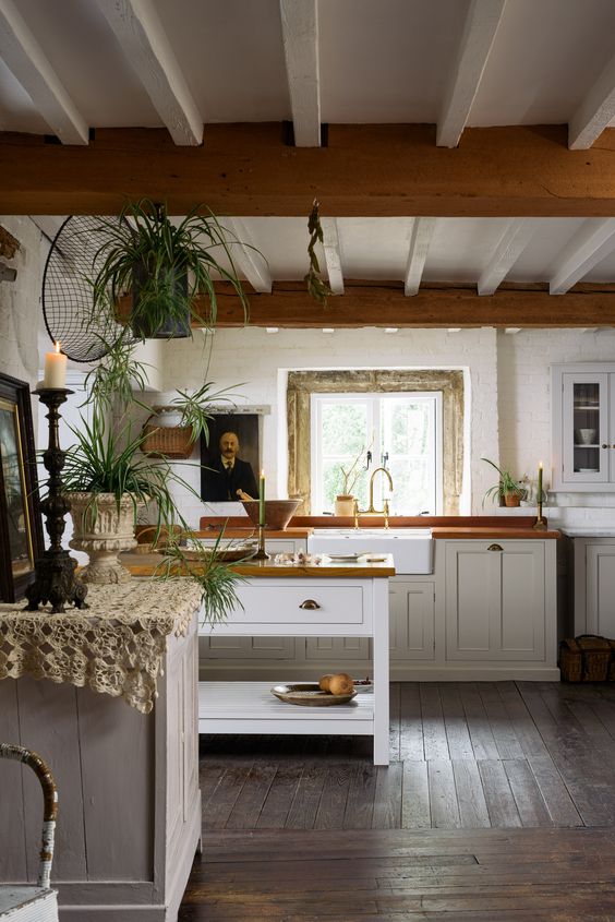 67 Super Cozy And Charming Cottage Kitchens - DigsDigs