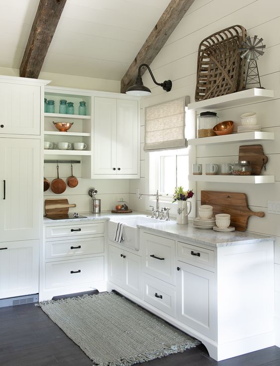 Cozy And Charming Cottage Kitchens