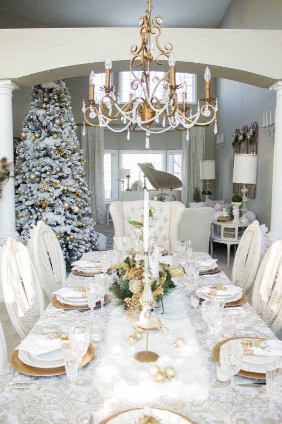 63 Refined Gold And White Christmas D cor Ideas DigsDigs 63-refined-gold-and-white-christmas-d-cor-ideas-digsdigs