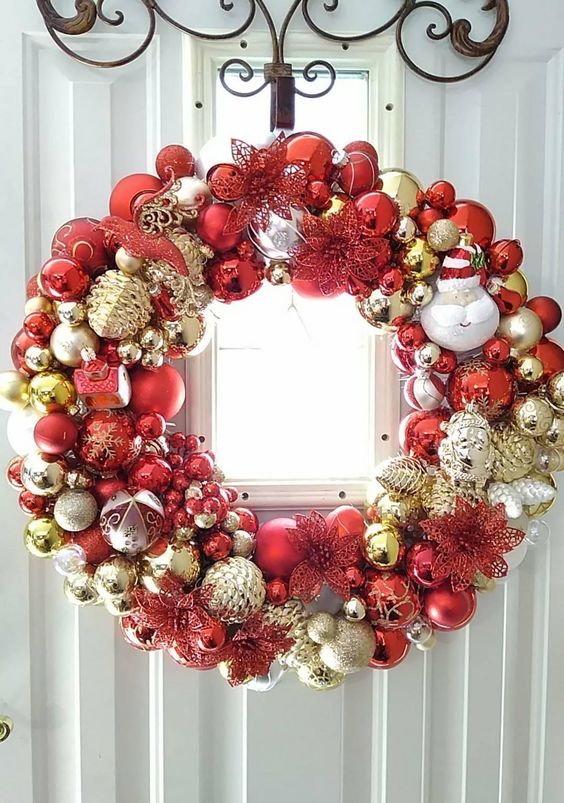 42 Amazing Red And Gold Christmas Decor Ideas