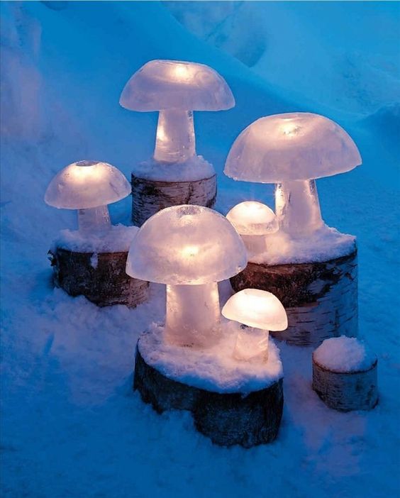 ice mushroom lanterns will add a magical feel to your outdoor space, this is a very unusual and catchy shape