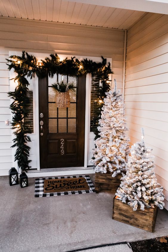 Family Room Christmas Decoration Ideas  Holiday Decor Tips
