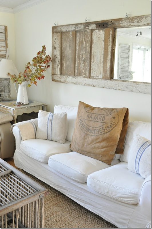 comfy farmhouse living room designs to steal