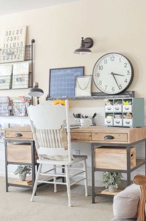 Work In Coziness: 40 Farmhouse Home Office Décor Ideas - DigsDigs