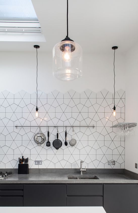 44 Cool Geometric Kitchen Décor Ideas To Rock DigsDigs