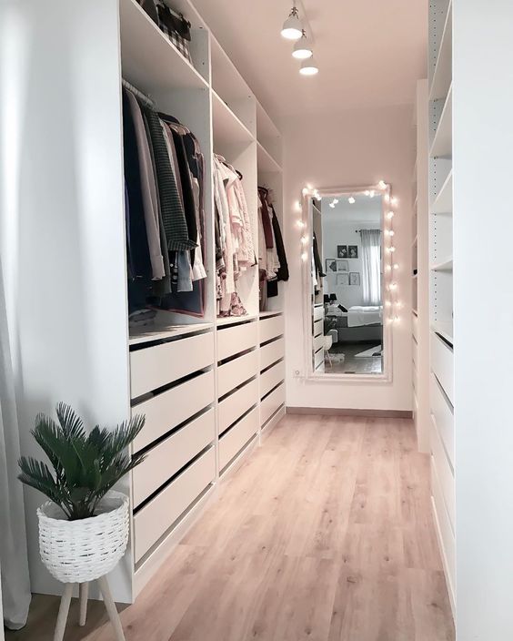 45 Stylish Minimalist Closet Design Ideas Digsdigs