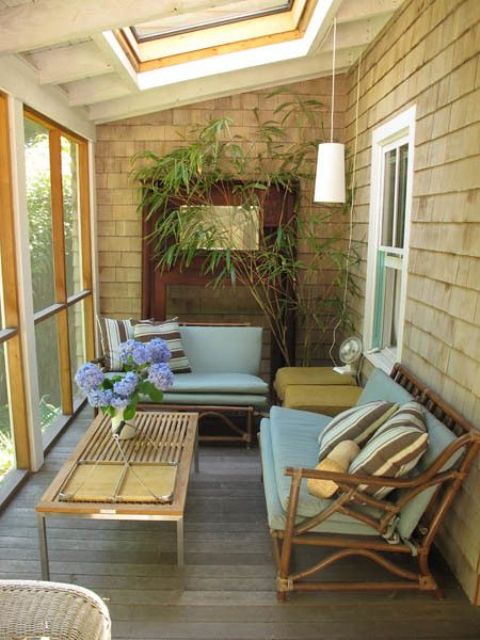 63 Comfy And Relaxing Screened Patio And Porch Design Ideas - DigsDigs