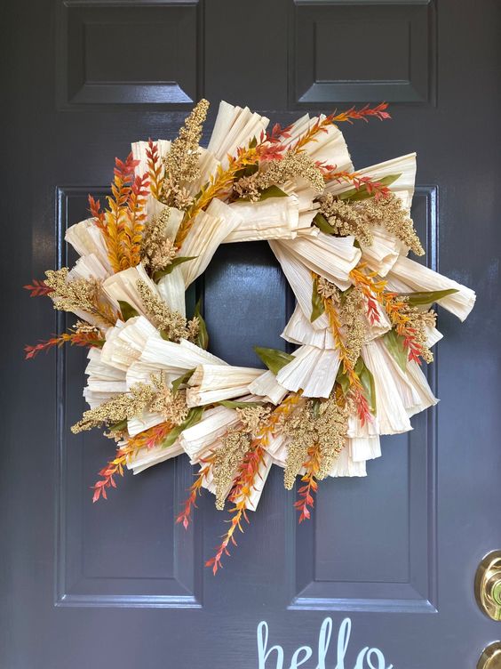 39 Awesome Corn Cob And Husk Wreaths DigsDigs