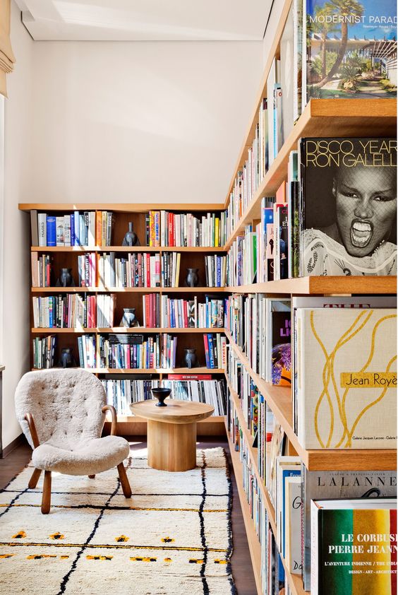 54 Modern Home Library Designs That Stand Out - DigsDigs