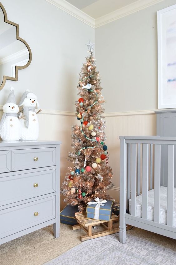 61 Cool And Fun Christmas Decor Ideas For Kids’ Rooms  DigsDigs