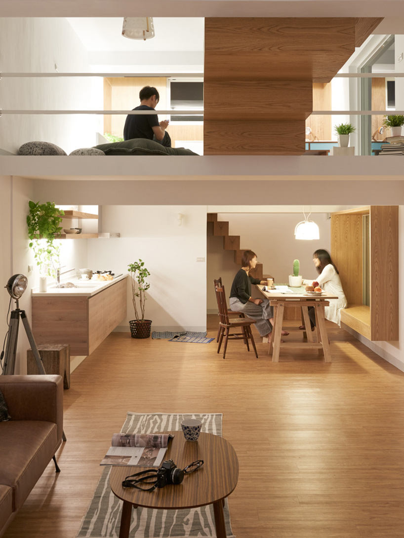 Partitioning is reduced to encourage social interaction as well as light