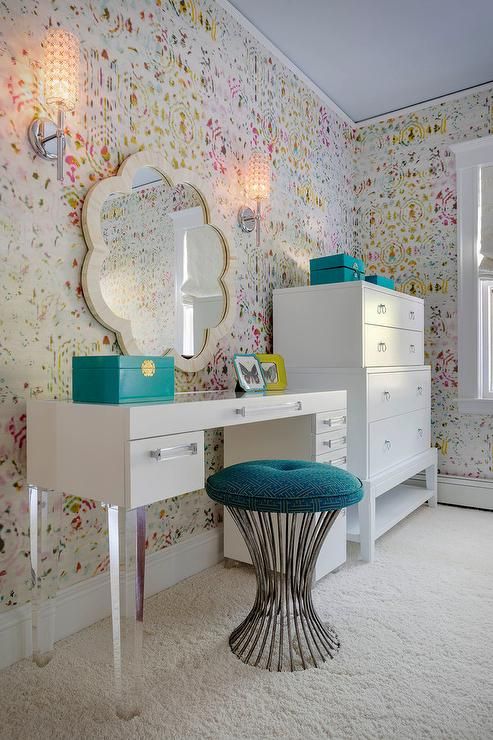 34 Ideas To Organize And Decorate A Teen Girl Bedroom 