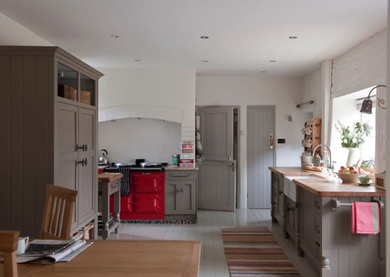 even a small kitchen mat could become a nice accent on tiled floor