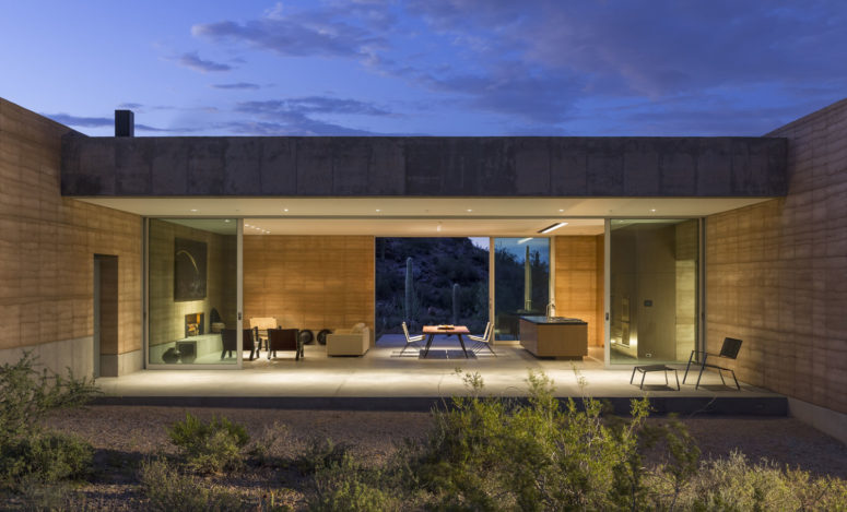 Tucson Mountain Retreat Inspired By Desert Sands