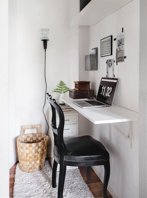 https://www.digsdigs.com/photos/2016/08/02-home-office-nook-with-a-small-desk-top.jpg