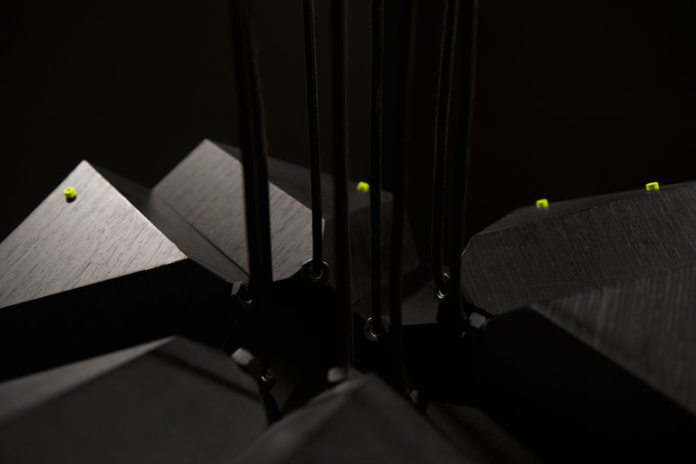 Its modern yet sober looks provide an evolving sense as the more moderate single lamp gains complexity Its modern yet sober looks provide an evolving sense as the more moderate single lamp gains complexity