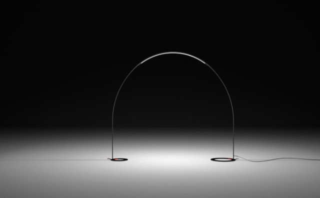 arches 140 lb on a led light table arches 140 lb on a led light table