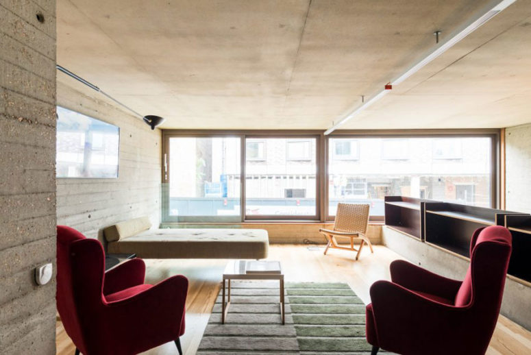 The living space is small, nothing here distracts attention from the views