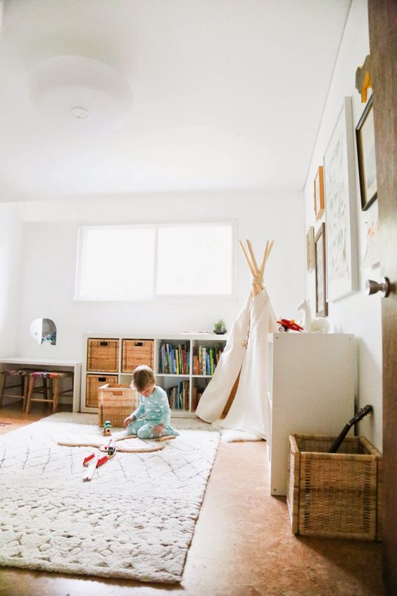 warm-colored cork floor tiles that echo with wooden cubbies