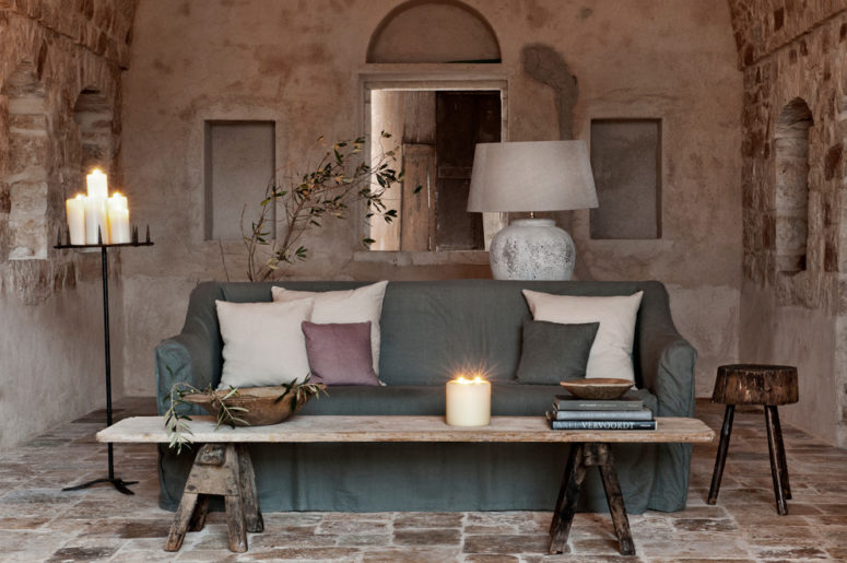 Aged stone looks great and reminds of Mediterranean. (Alexander Waterworth Interiors LTD)