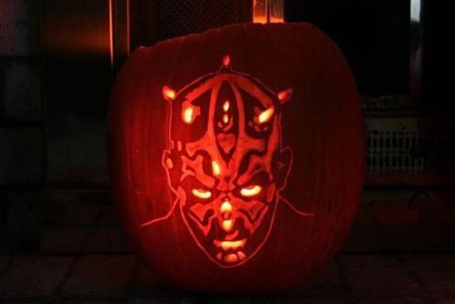 Darth Maul pumpkin lantern