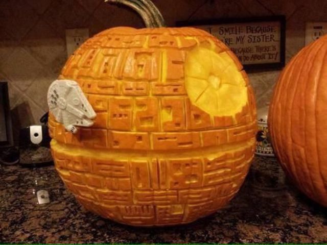 27 of our favourite Geeky Pumpkin Carving ideas